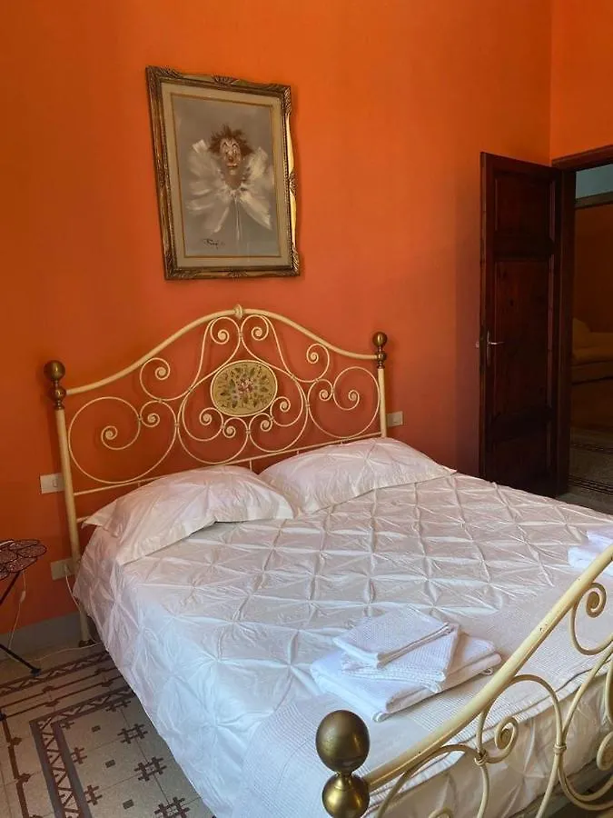 Augusto House Apartment Lucca 0*,  Italy